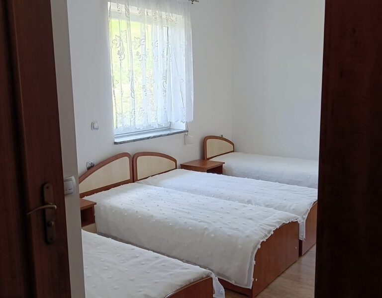 Wyjątkowa willa z pokojami na wynajem – 7