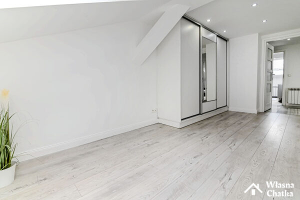 Przestronne 4 pokojowe z ogrodem | 64 m2 |