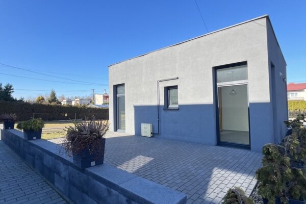 Nowoczesny lokal usługowy 50m² na wynajem– Chełmek